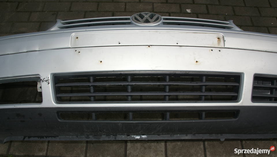 Zderzak przód srebrny Volkswagen Golf 4 Rok produkcji 1998 Karoseria Bielsko-Biała sprzedam