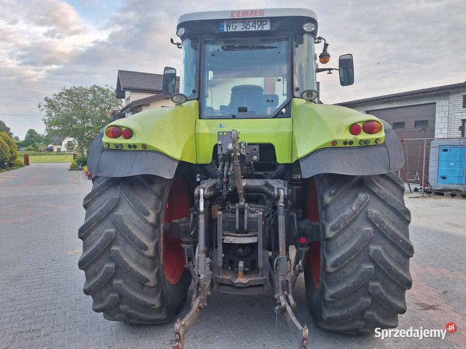 Ciagnik CLAAS Axion 810 4x4 203 mazowieckie Miętne