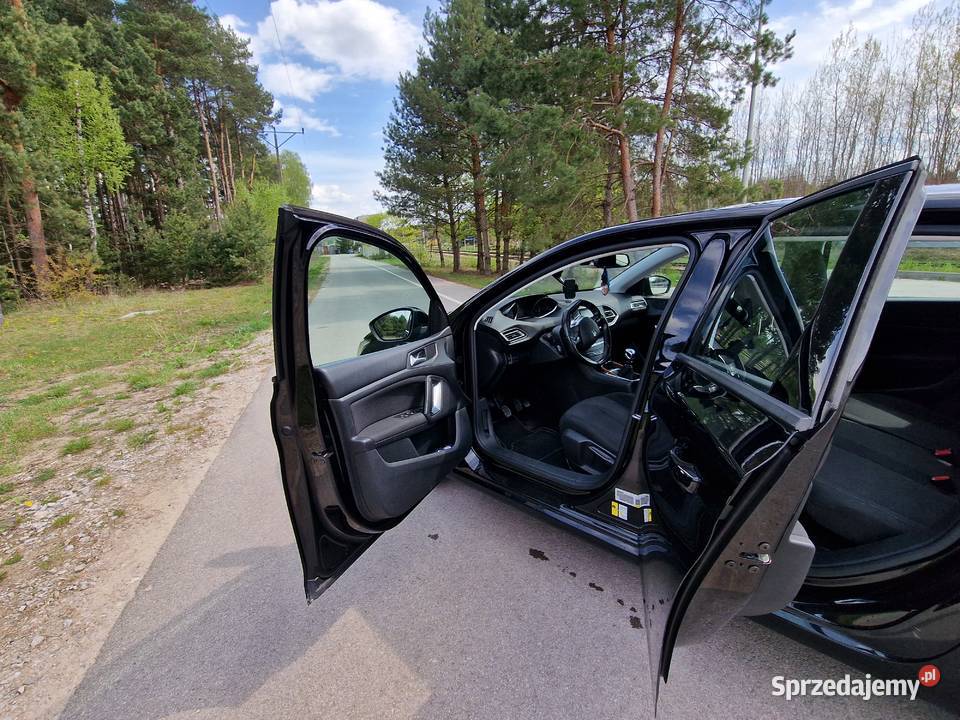 Peugeot 308 SW 16HDI 120 Zadbany Prywatnie Rok produkcji 2015 Piekoszów