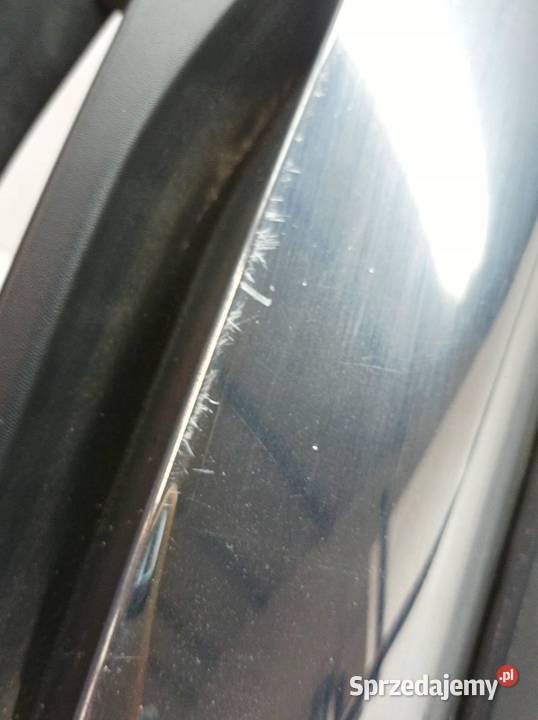 ATRAPA GRILL PRZÓD 8200735104 Dacia Sandero I