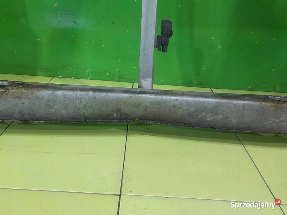 TOYOTA PRIUS II 15 VVTI 04r HB 5D pas przedni Suków sprzedam