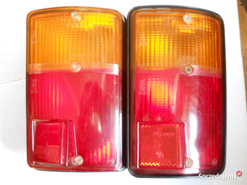 Tylne prawe lampy Fiata 126 małopolskie Biecz