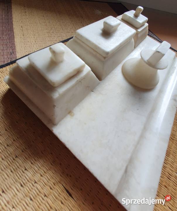 PRZYBORNIK NA BIURKO z alabastru przedwojenny lubelskie sprzedam