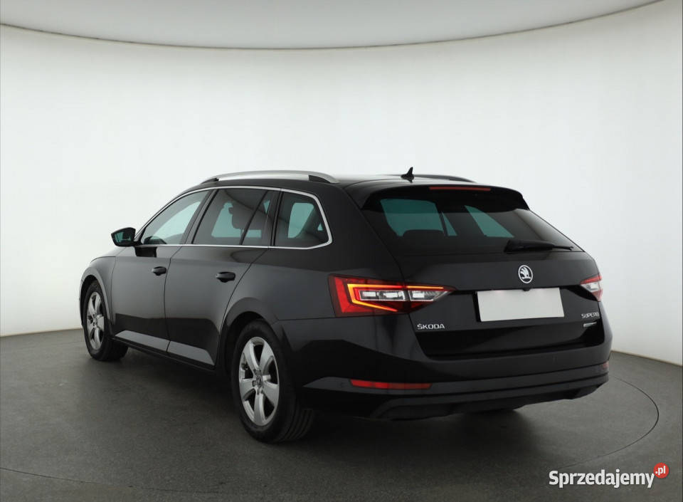 Skoda Superb 16 TDI