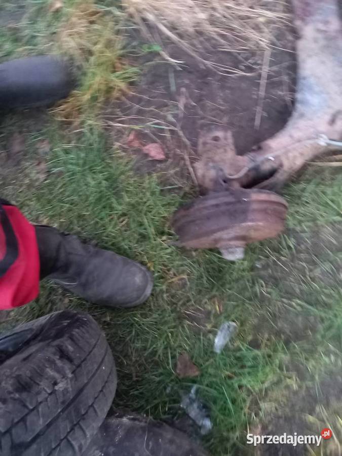 Sprzedam belkę tylną do Polo 6N Boronów
