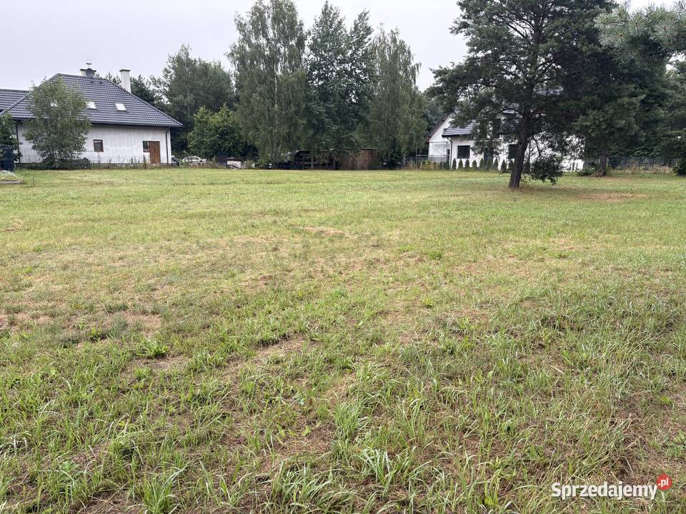 Na sprzedaż działka budowlana o powierzchni 1537 utwardzona Łochów