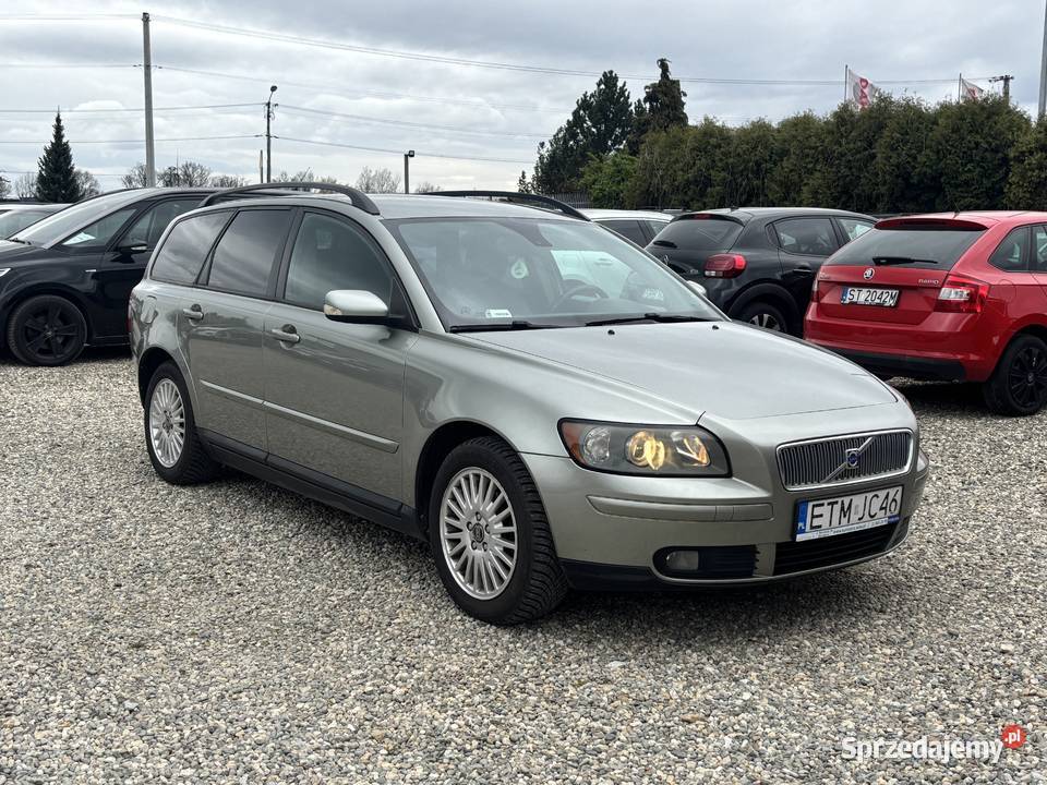 Volvo V50 z 2006r światła przeciwmgielne Paniówki