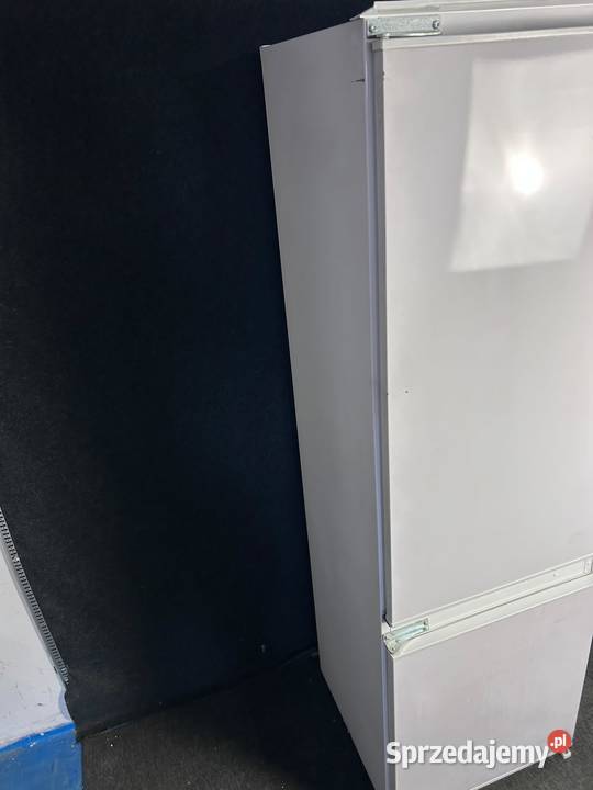 Lodówka BEKO Do zabudowy 178 A Transport mazowieckie Warszawa sprzedam