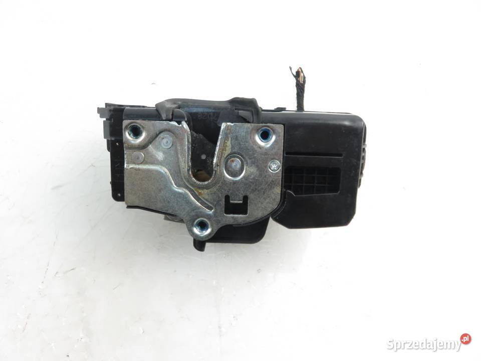 ZAMEK PRAWY PRZEDNI OPEL ANTARA A osobowe Karoseria małopolskie sprzedam