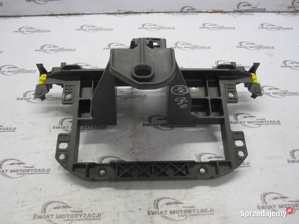 OPEL CORSA E 17r uchwyt mocowanie radia 39131101 Kielce