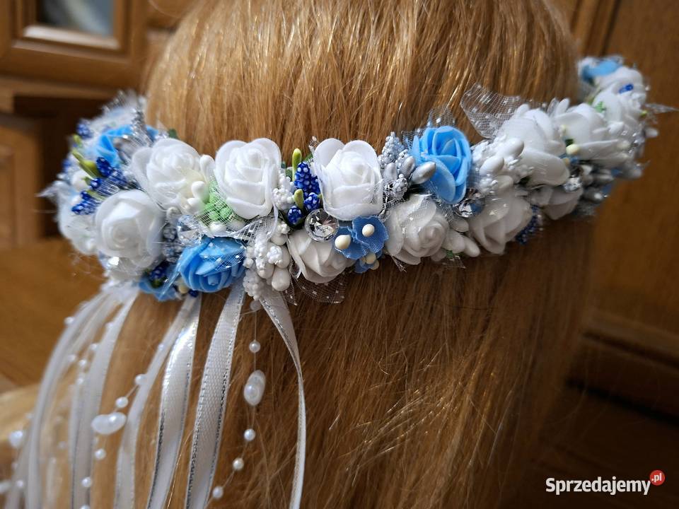 Wianek komunijny bialo niebieski asymetryczny mazowieckie Borów