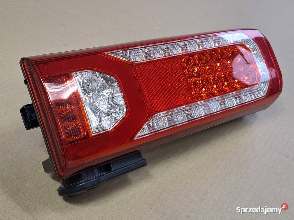 MERCEDES ACTROS MP4 MP5 LAMPA PRAWY TYŁ PRAWA Bieleń sprzedam