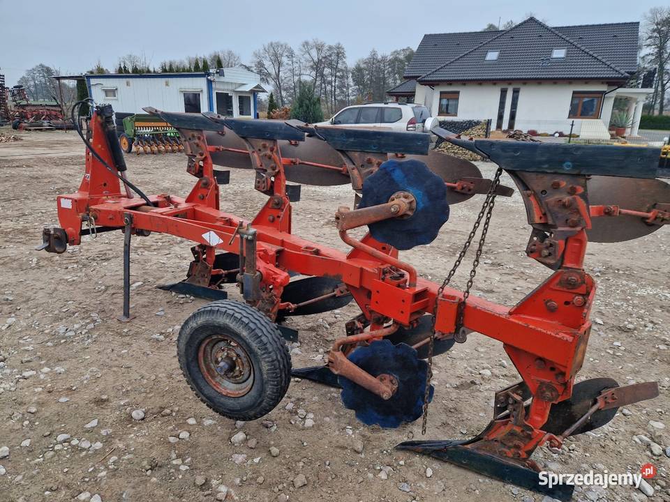 Pług Kuhn 4 skibowy obrotowy Osiek Mały