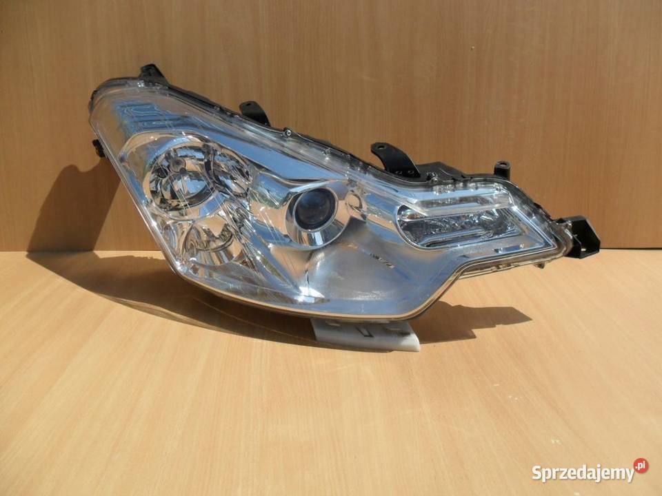 Reflektor xenon Citroen CCrosser 2007 2008 2009