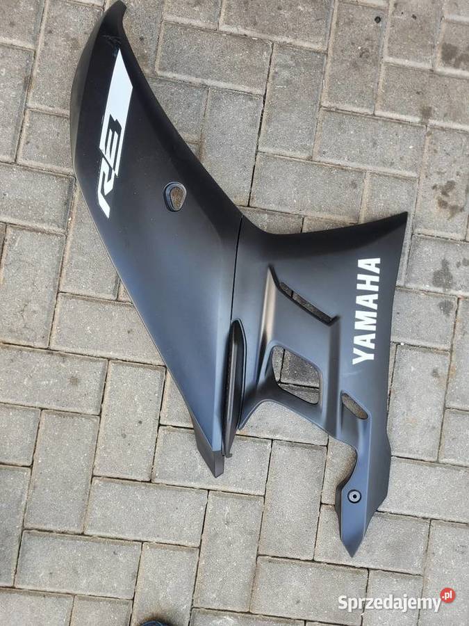 Yamaha R3 1924 owiewka bok osłona plastik lewa Szyby i owiewki Nowy Tomyśl