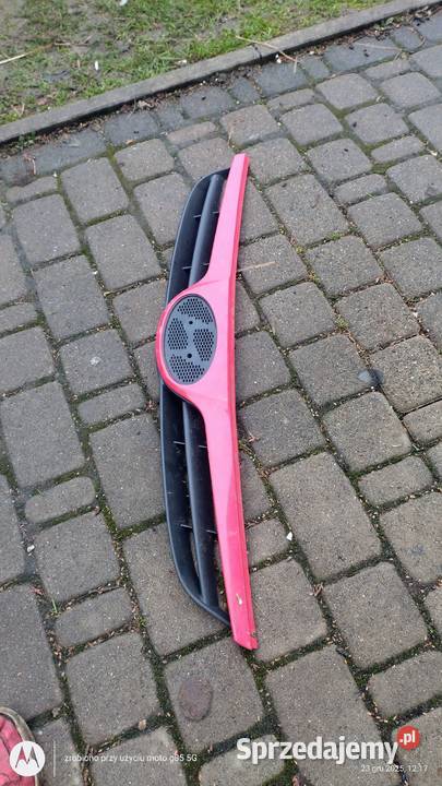 Atrapa górna grill przedni Hyundai i20 polift osobowe Atrapy Lubin