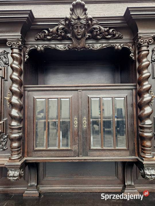 Kredens w stylu gdańskim z XIX wieku Szczecin