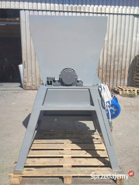 MASZYNA DO ROZDRABNIANIA mielenia tkanin Produkcja Skawina