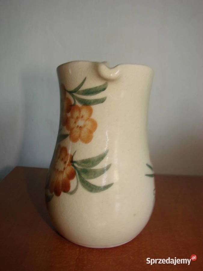 mały fajansowy dzbanek Pruszcz Gdański