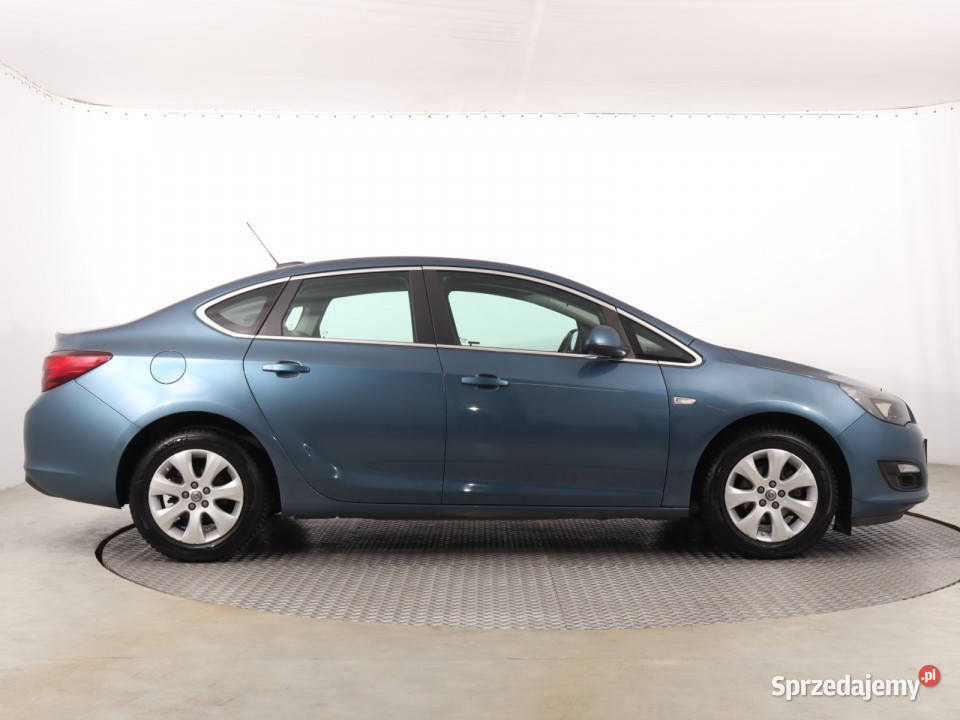 Opel Astra 14 T elektryczne szyby Katowice