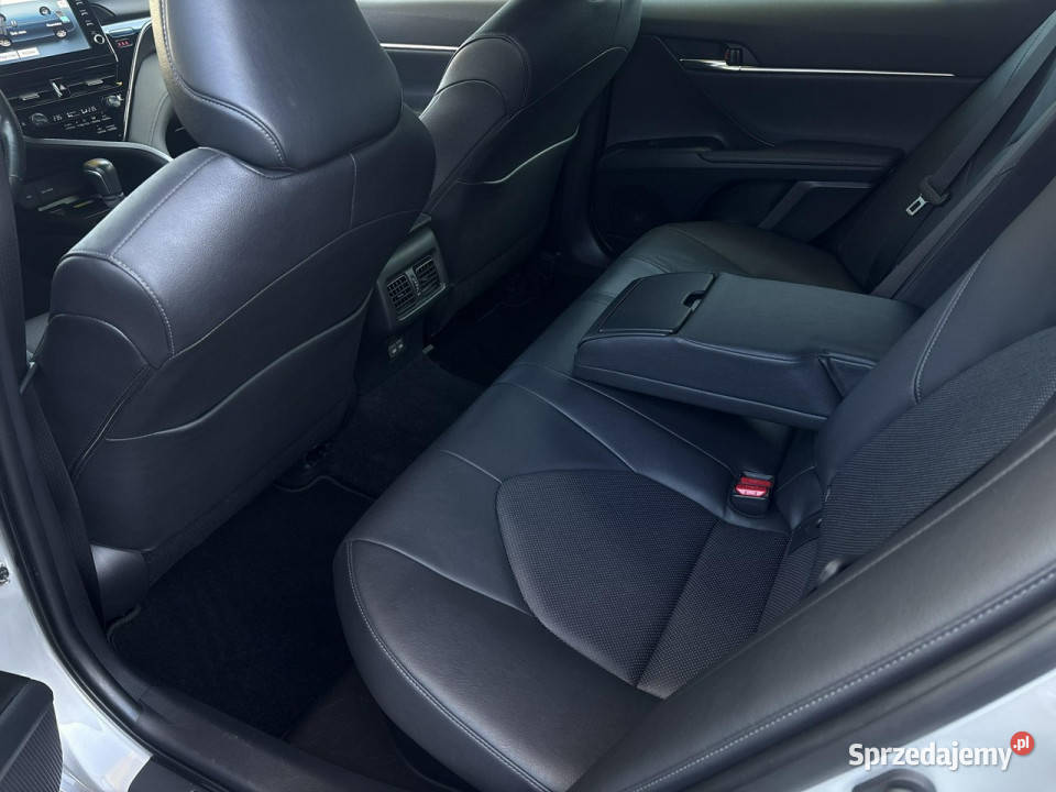 Toyota Camry 25 HSD 218 EXECUTIVE gwarancja FV23 Warszawa