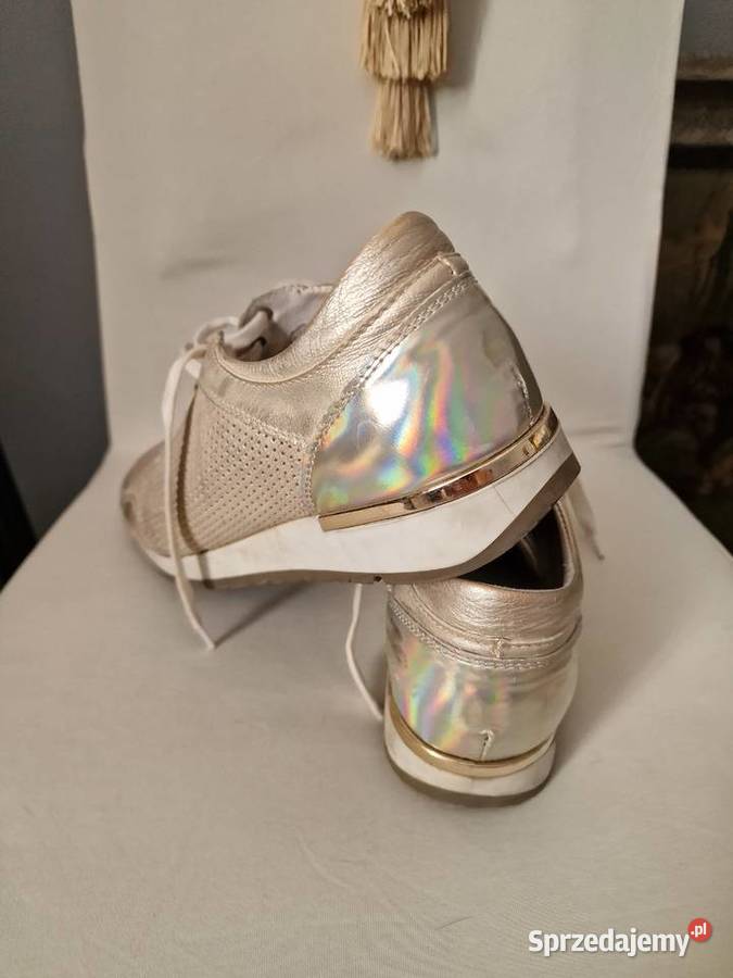 Adidasów Póbuty Conhpol Skierniewice