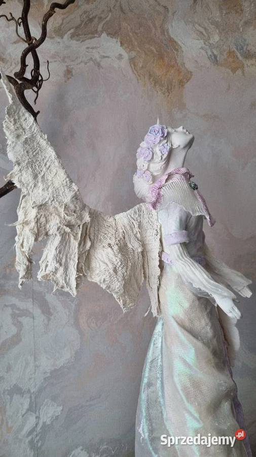 Piękny anioł ecru róż perła Zamość