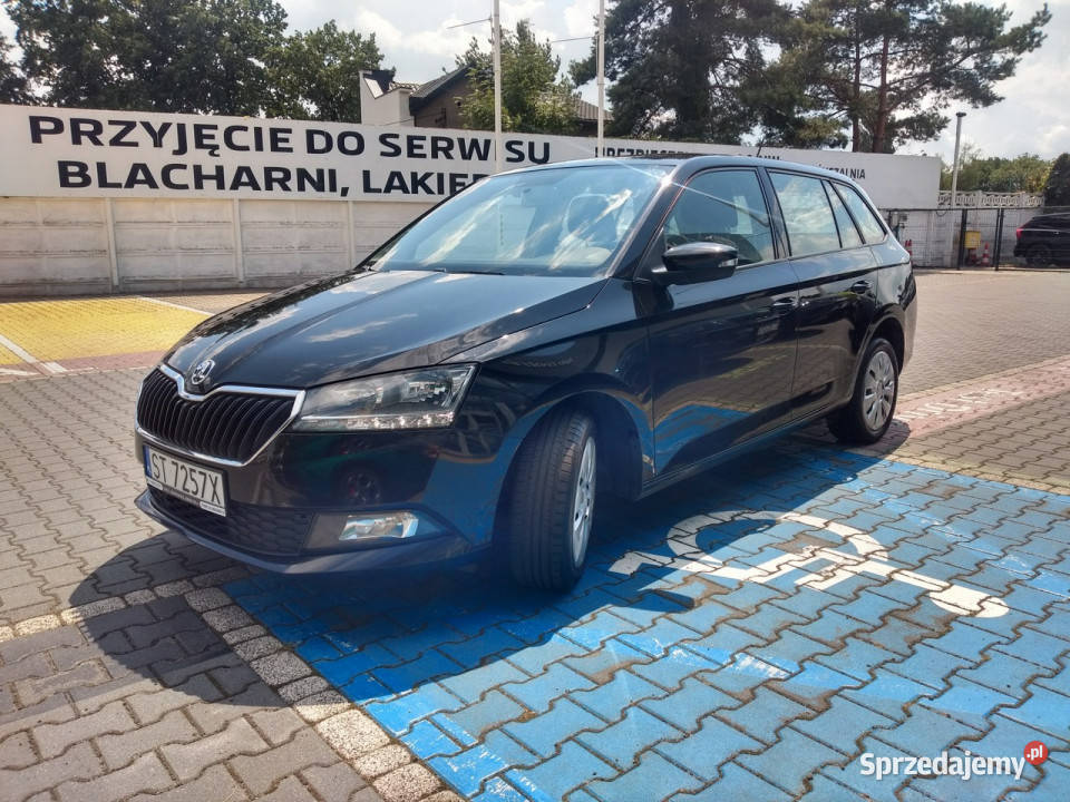 koda Fabia 10 95 ambition czujniki parkowania światła do jazdy dziennej