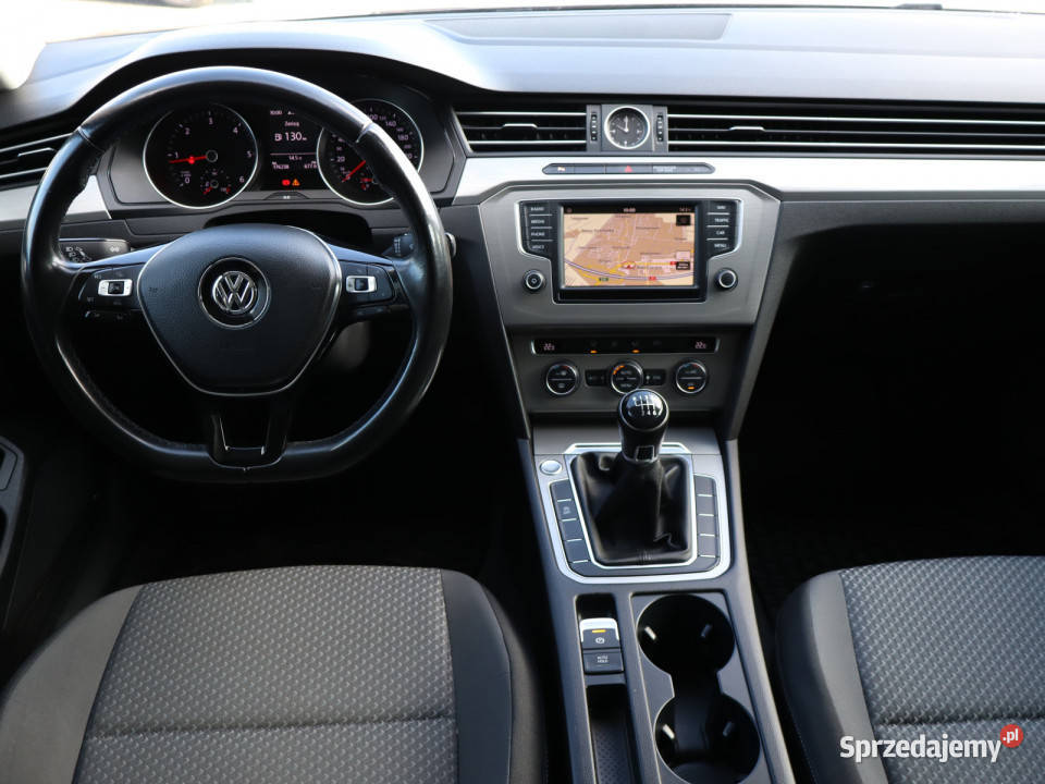 VW Passat 20 TDI relingi dachowe sprzedam