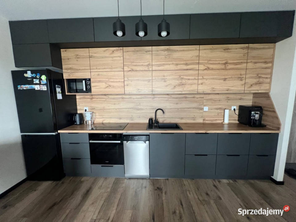 5382 m2 3 pokoje duży balkon winda komórka internet Sprzedaż