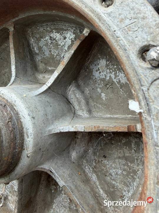 Koło R19 płaski bęben K750 M72 Leszno