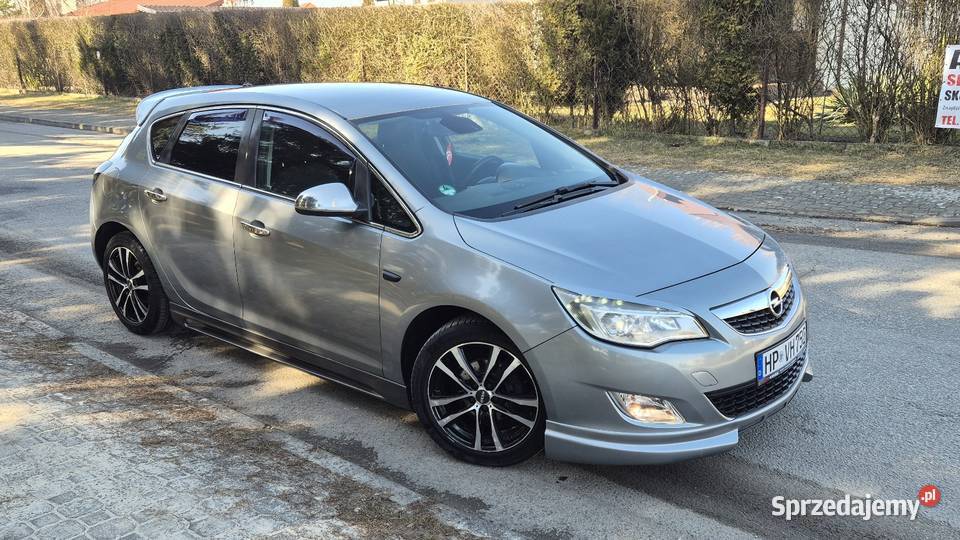 OPEL ASTRA J 16B OPŁACONY Z NIEMIEC KLIMA