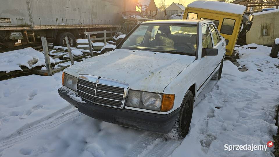 Mercedes 190 20i przebieg 91 Nowy Świętów