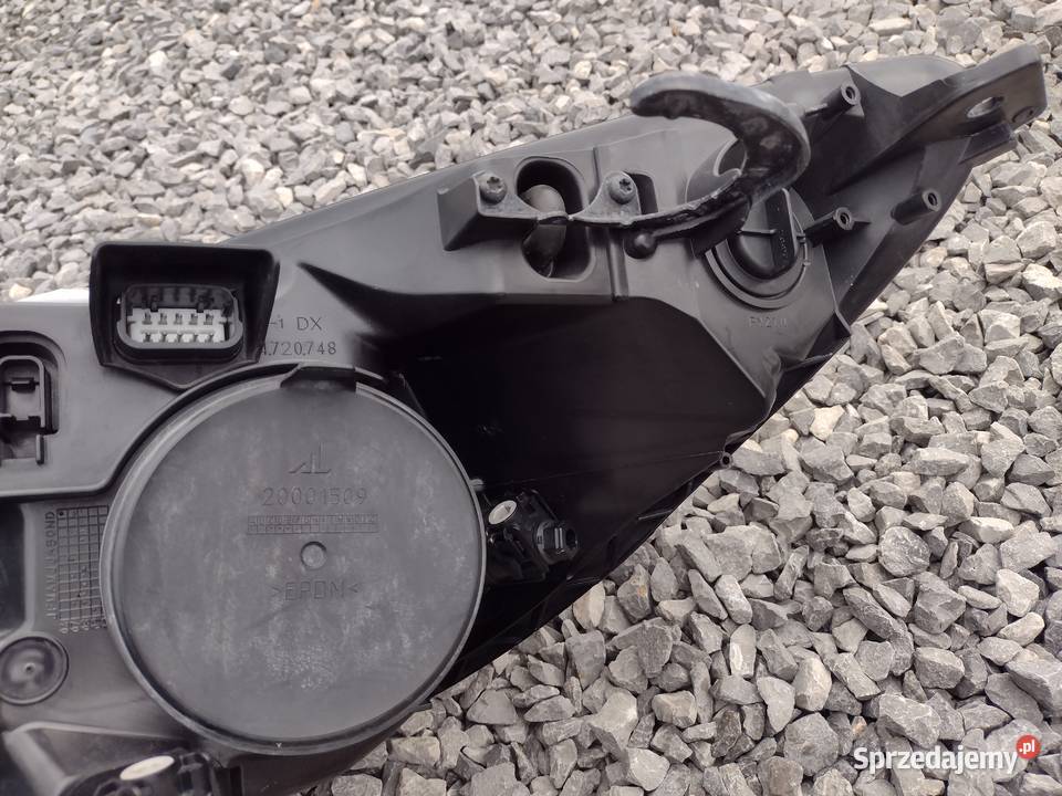 Lampa XENON prawa przód Peugeot 308 T7 RCZ CC Tarnów sprzedam