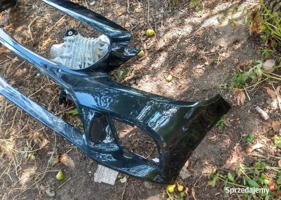 Zderzak przedni przód Mercedes CKlasa W205 Lift dolnośląskie sprzedam