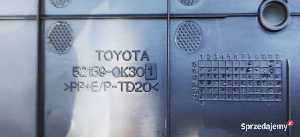 TOYOTA HILUX 1520 STOPIEŃ ZDERZAKA TYŁ NOWY sprzedam