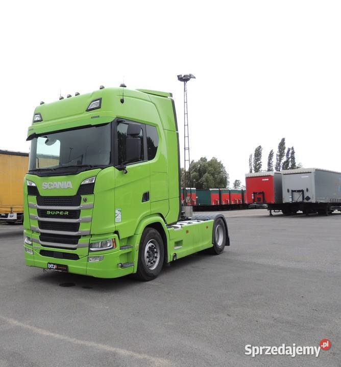 CiagnikScania S 500 Streamline Warszawa
