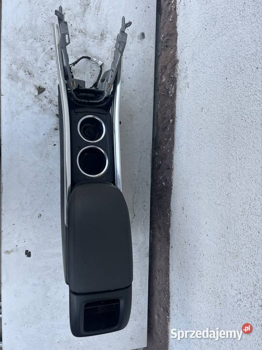 Podłokietnik Opel Zafira C lift Mielec