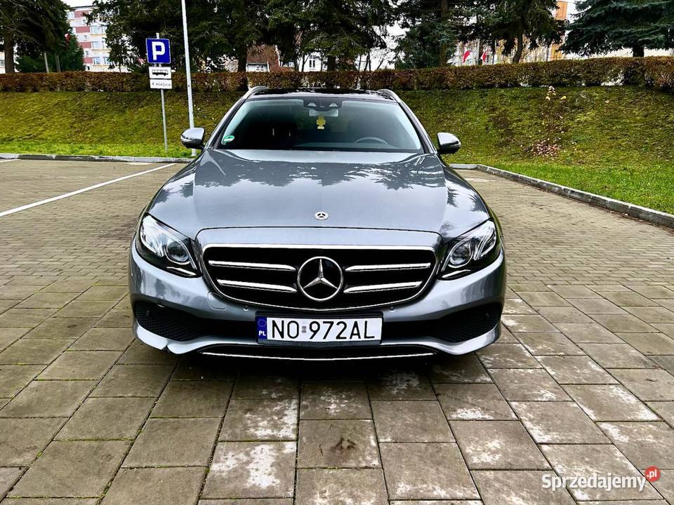 Mercedes Klasa E W213 E300 Aktywny Tempomat