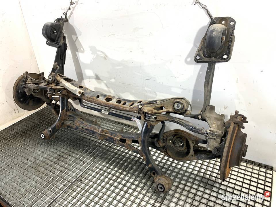 BELKA TYŁ VW PASSAT B8 Kombi TYLNA ZAWIESZENIA