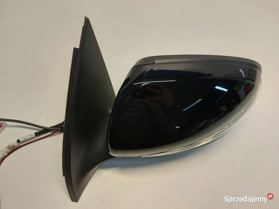 Mercedes EQA 250 W243 LUSTERKO LEWE PRZÓD 881