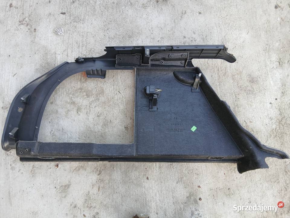 Audi A4 B6 B7 Avant boczek bagażnika Prawy Tapicerki samochodowe śląskie Szczerbice