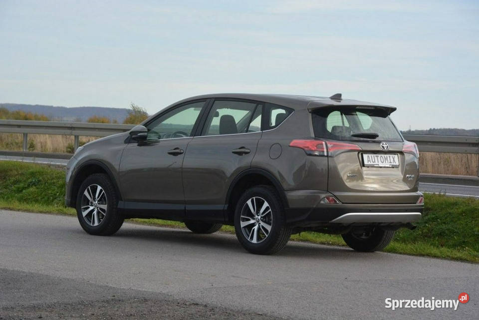 Toyota RAV4 20 Benzyna 4x4 automat nawi kamera klimatyzacja Sędziszów Małopolski sprzedam