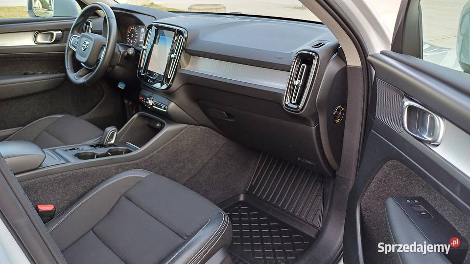 Volvo XC40 20d AWD4x4 Bezwypadkowy Full Led Navi 150KM Wrocław