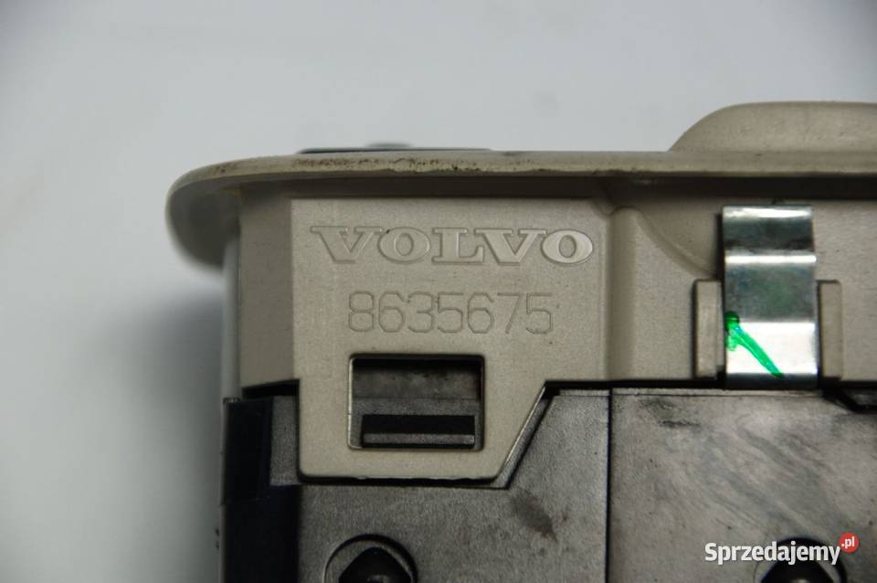 PRZYCISK VOLVO S60 31275226 Lipno