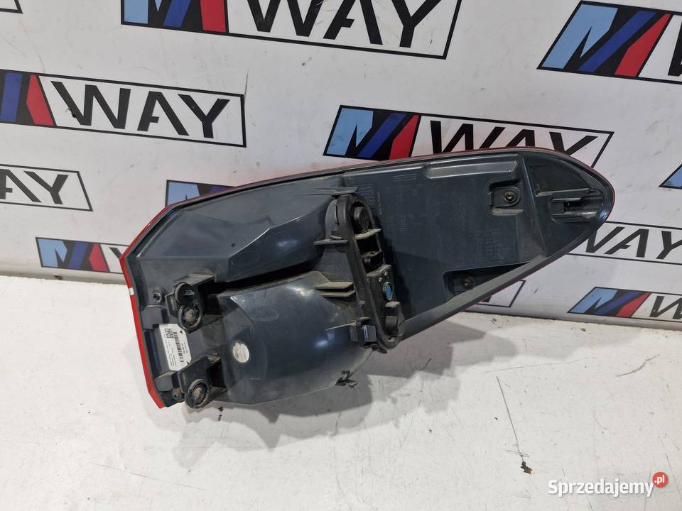 7488545 7350697 BMW X1 F48 LAMPA LAMPY TYLNE osobowe