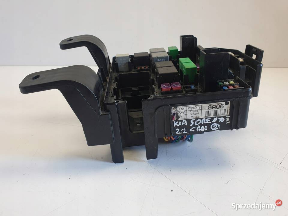 Kia Sorento II 22 CRDI SKRZYNKA BEZPIECZNIKÓW Janów