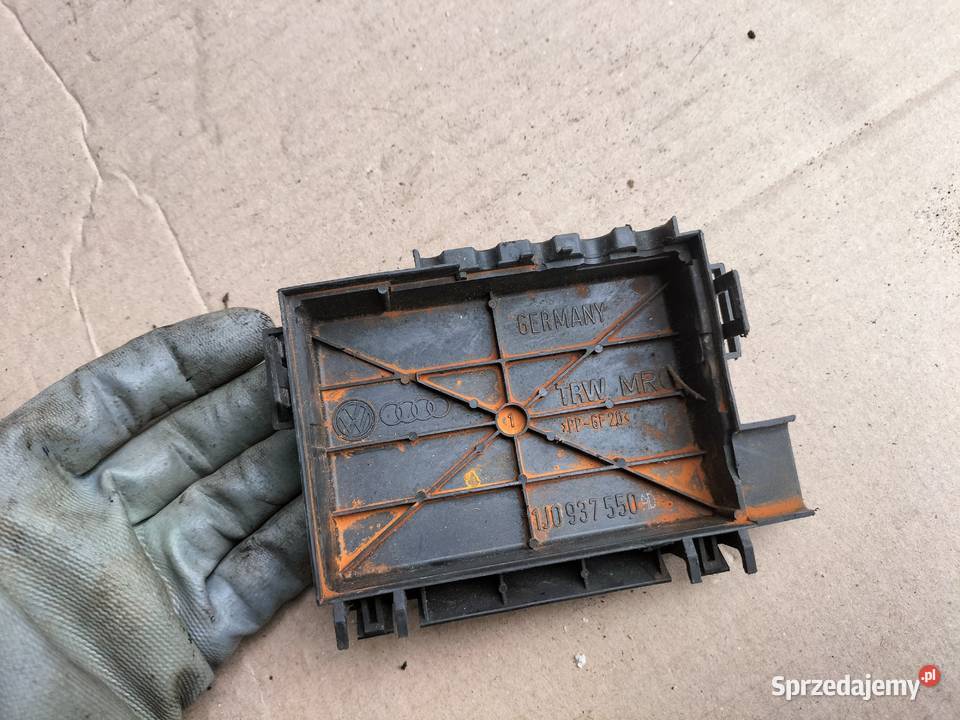 AUDI VW SKODA SEAT 1J0937550O SŁONA KLEMY Elementy instalacji LPG