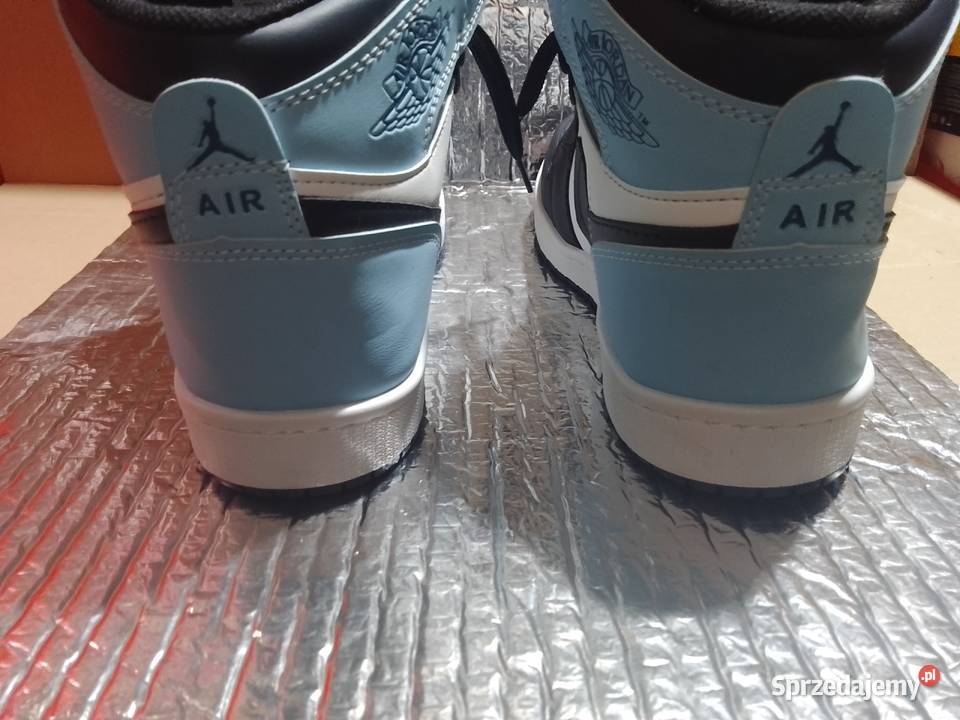 Nike Air JordanSneakersy kostkęNoweRozmia44