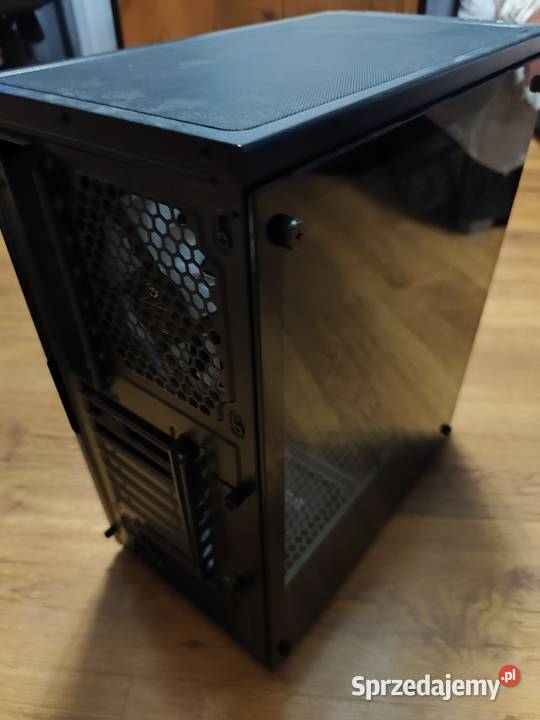 Obudowa komutera z zasilaczem łódzkie Rzeczyca sprzedam